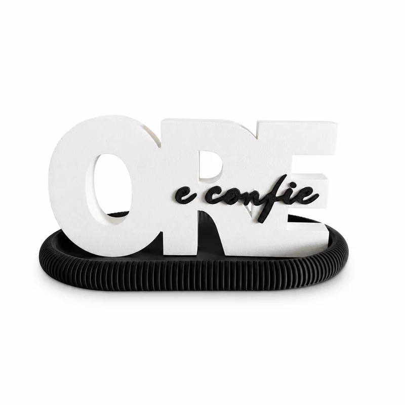 Letreiro Decorativo "Ore e Confie